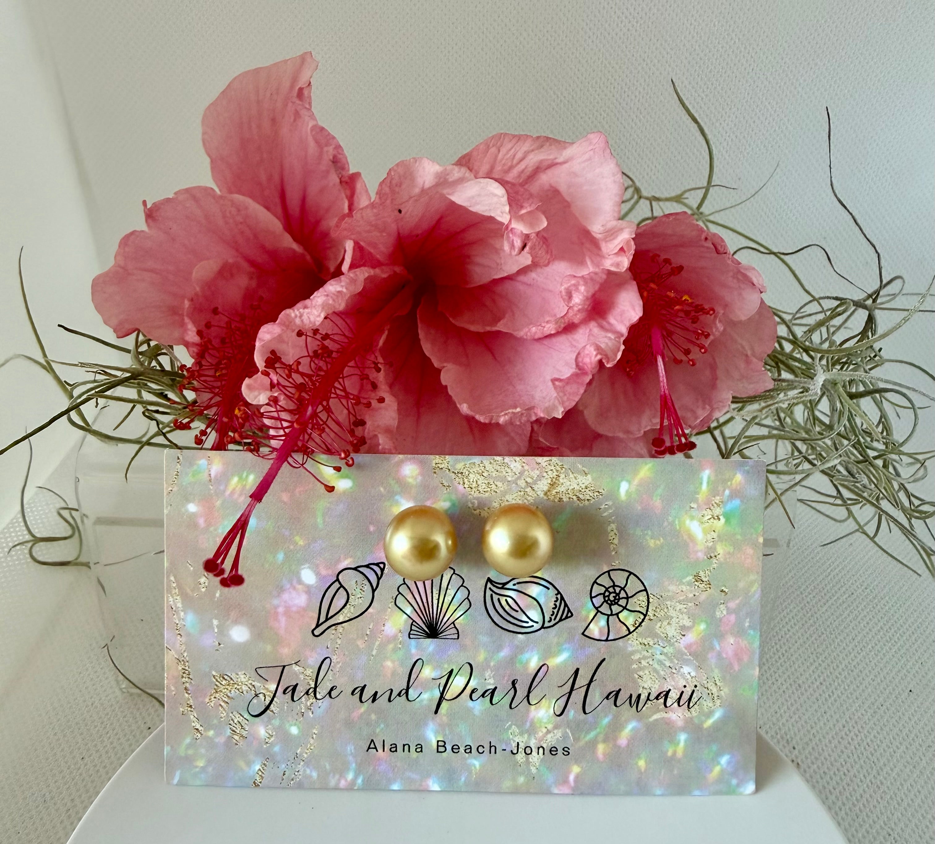 Golden South Sea Pearl Stud Earrings