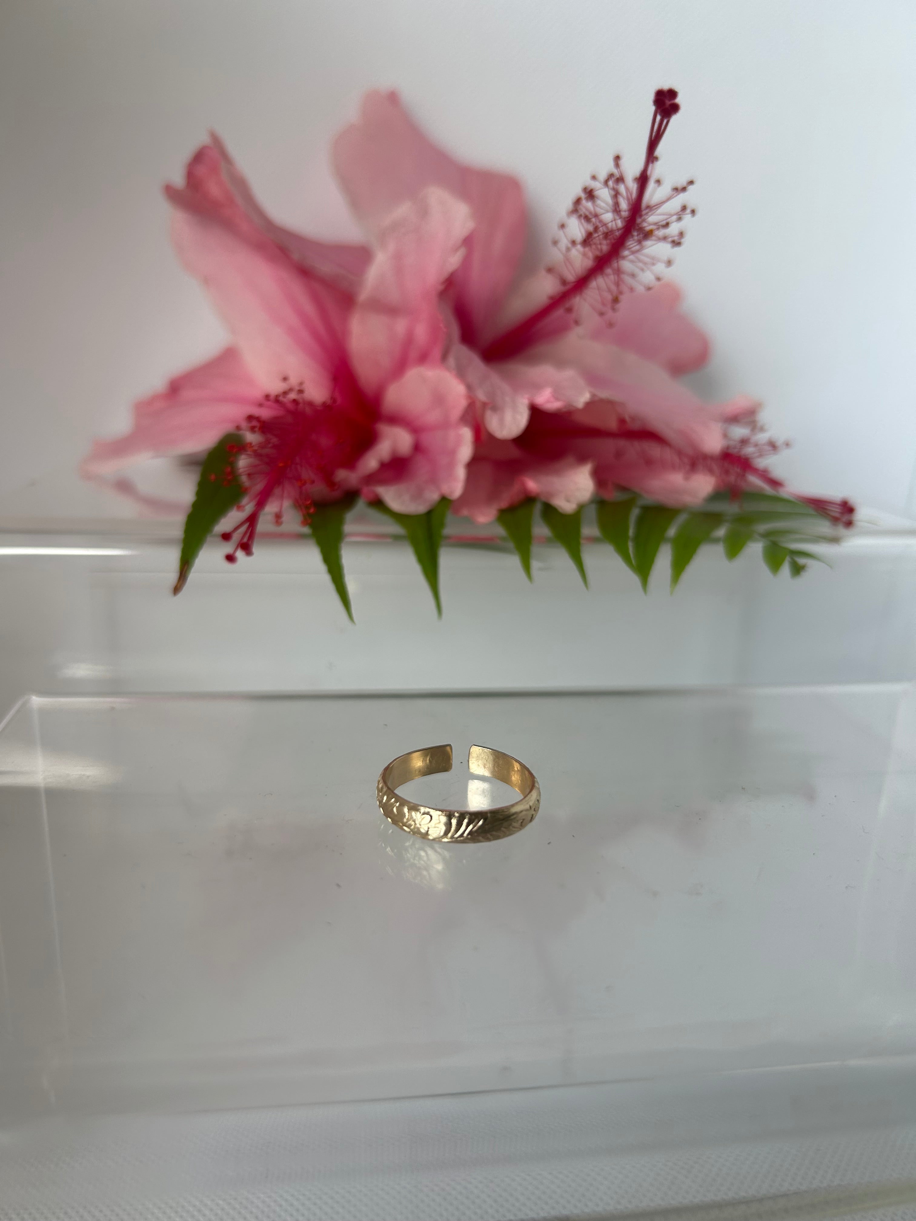 Heirloom Adjustable Ring