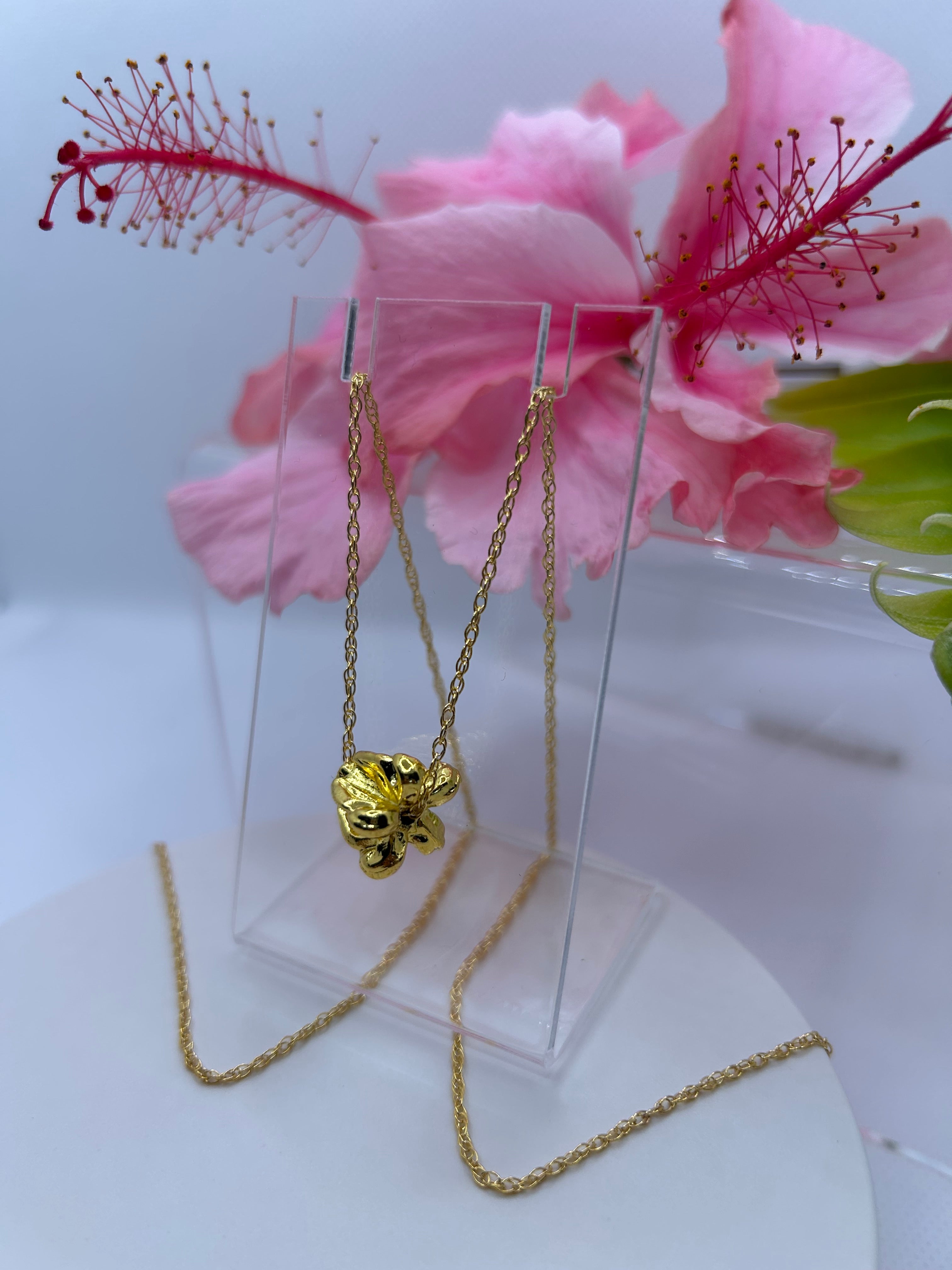 Crown Flower Necklace