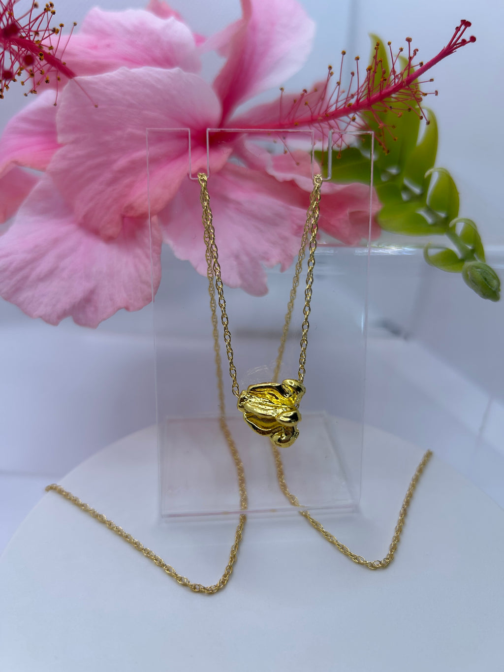 Crown Flower Necklace