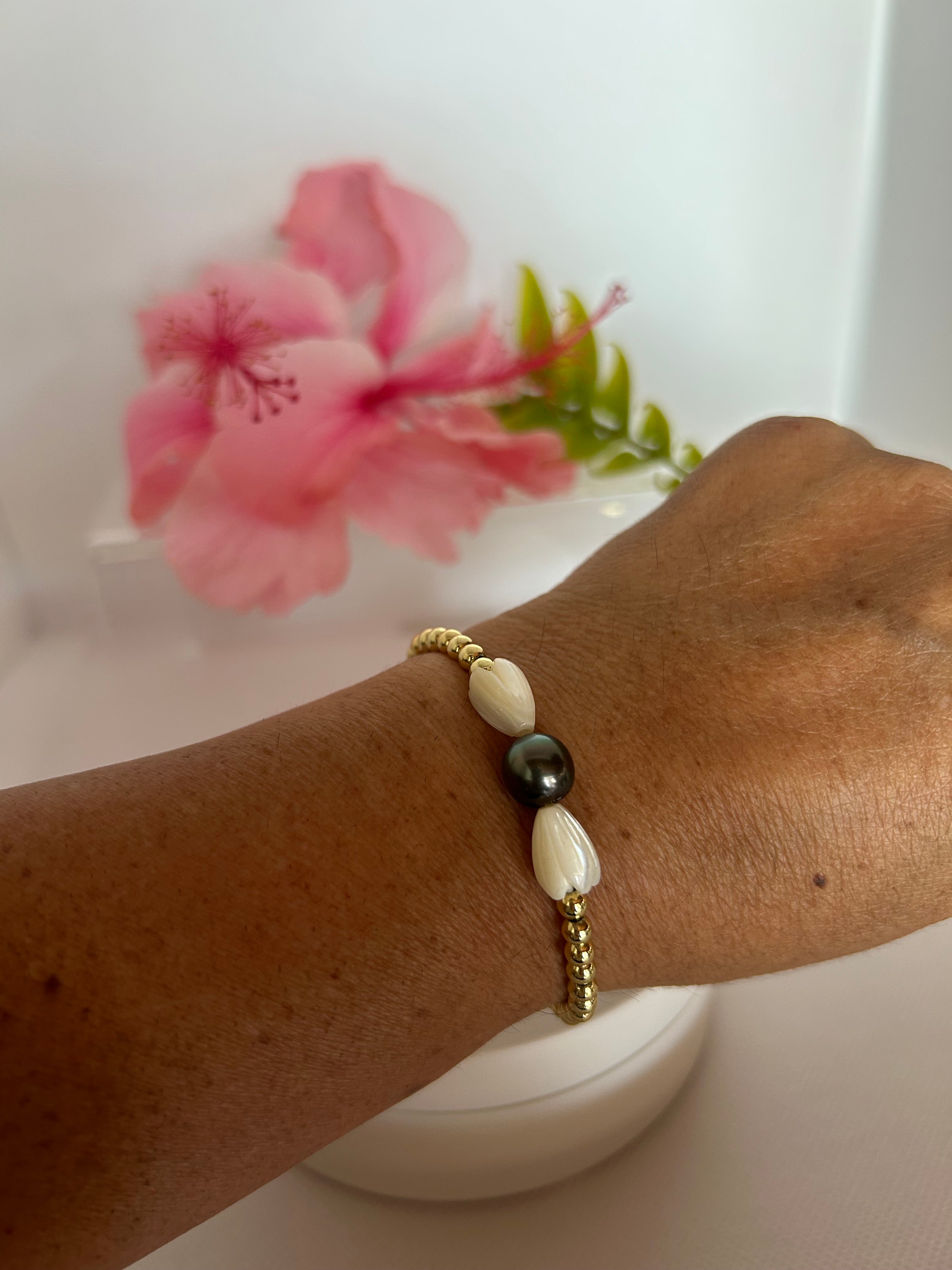 Pualani Tahitian Stretchy Bracelet
