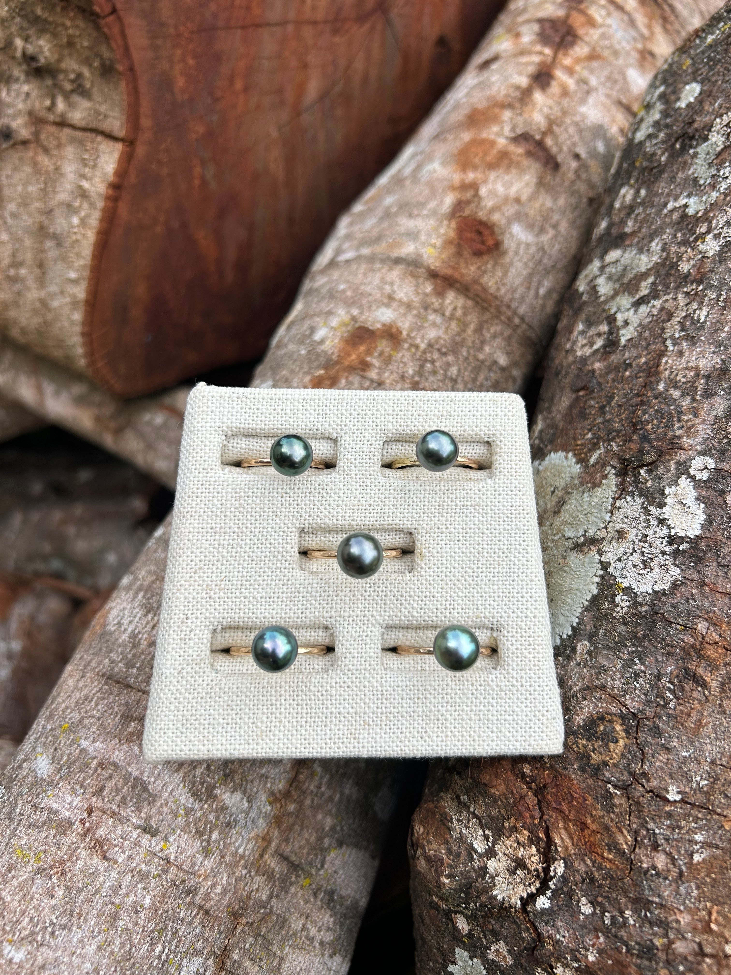 Simple Tahitian Pearl Ring