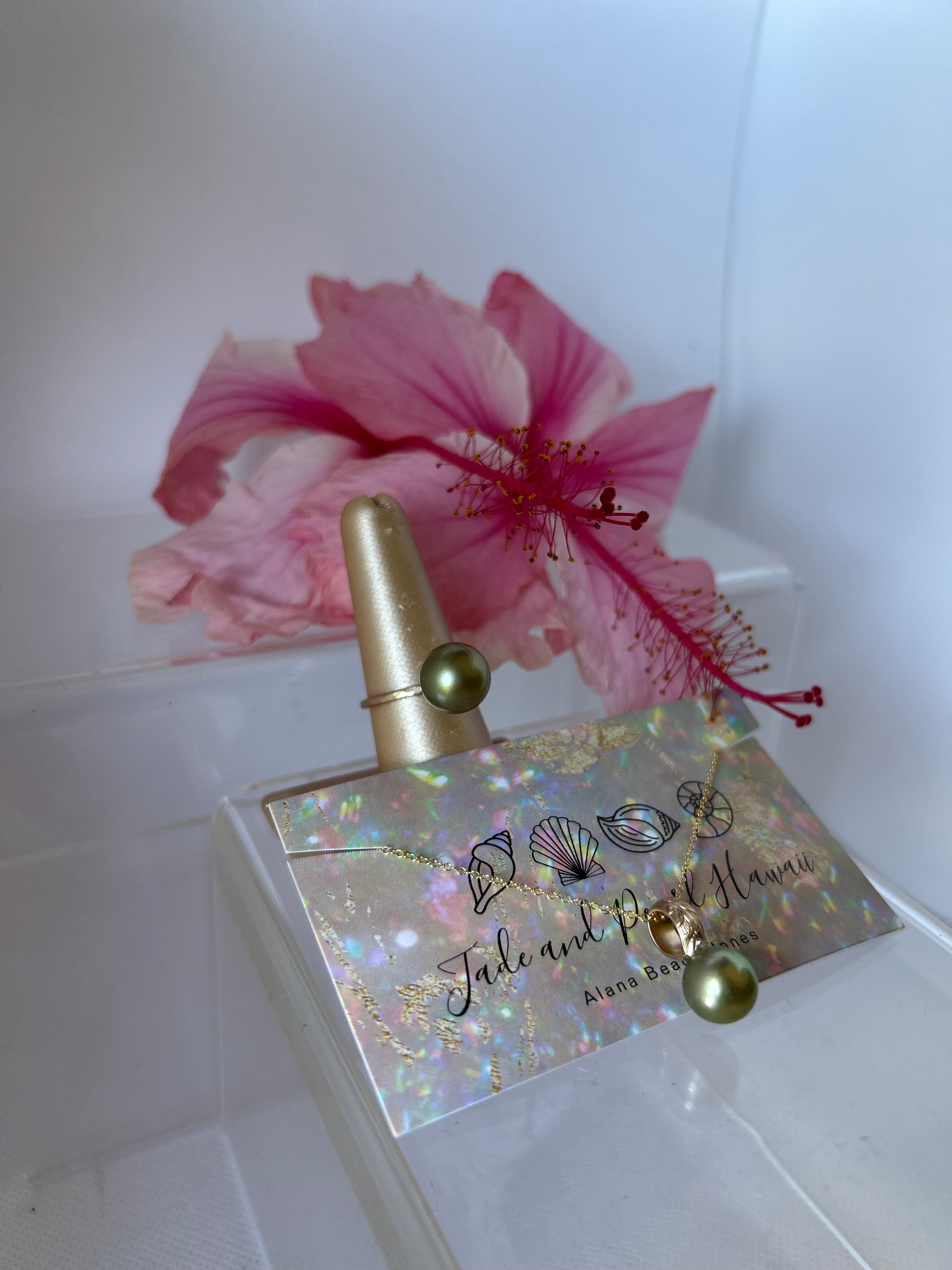 Pistachio Heirloom Set