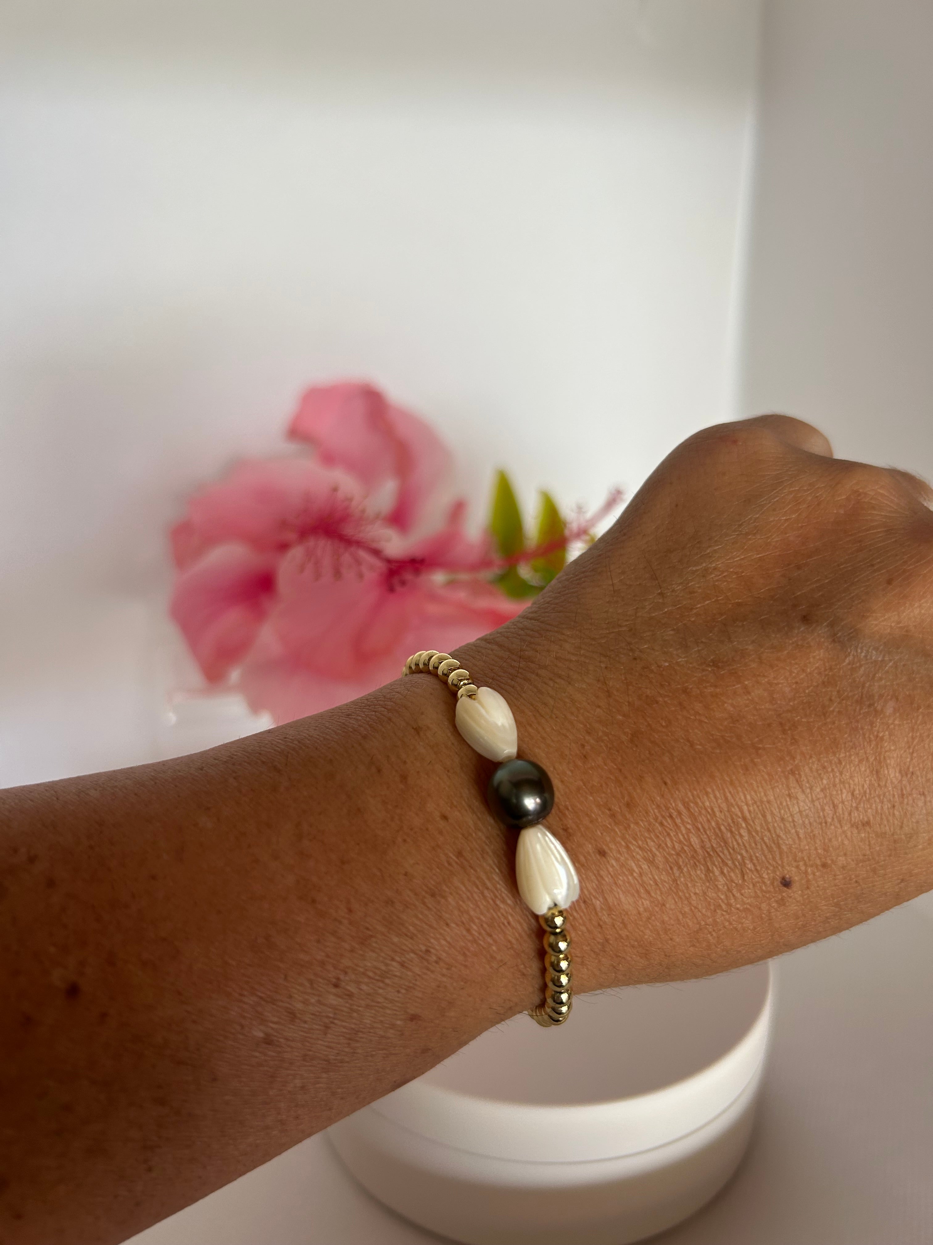 Pualani Tahitian Stretchy Bracelet