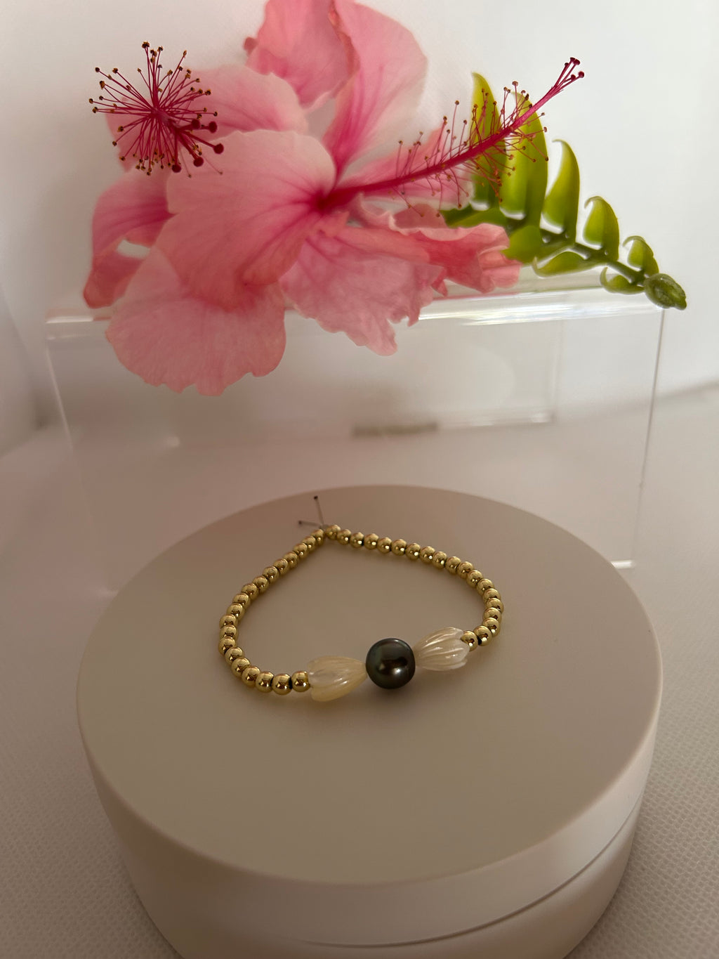 Pualani Tahitian Stretchy Bracelet