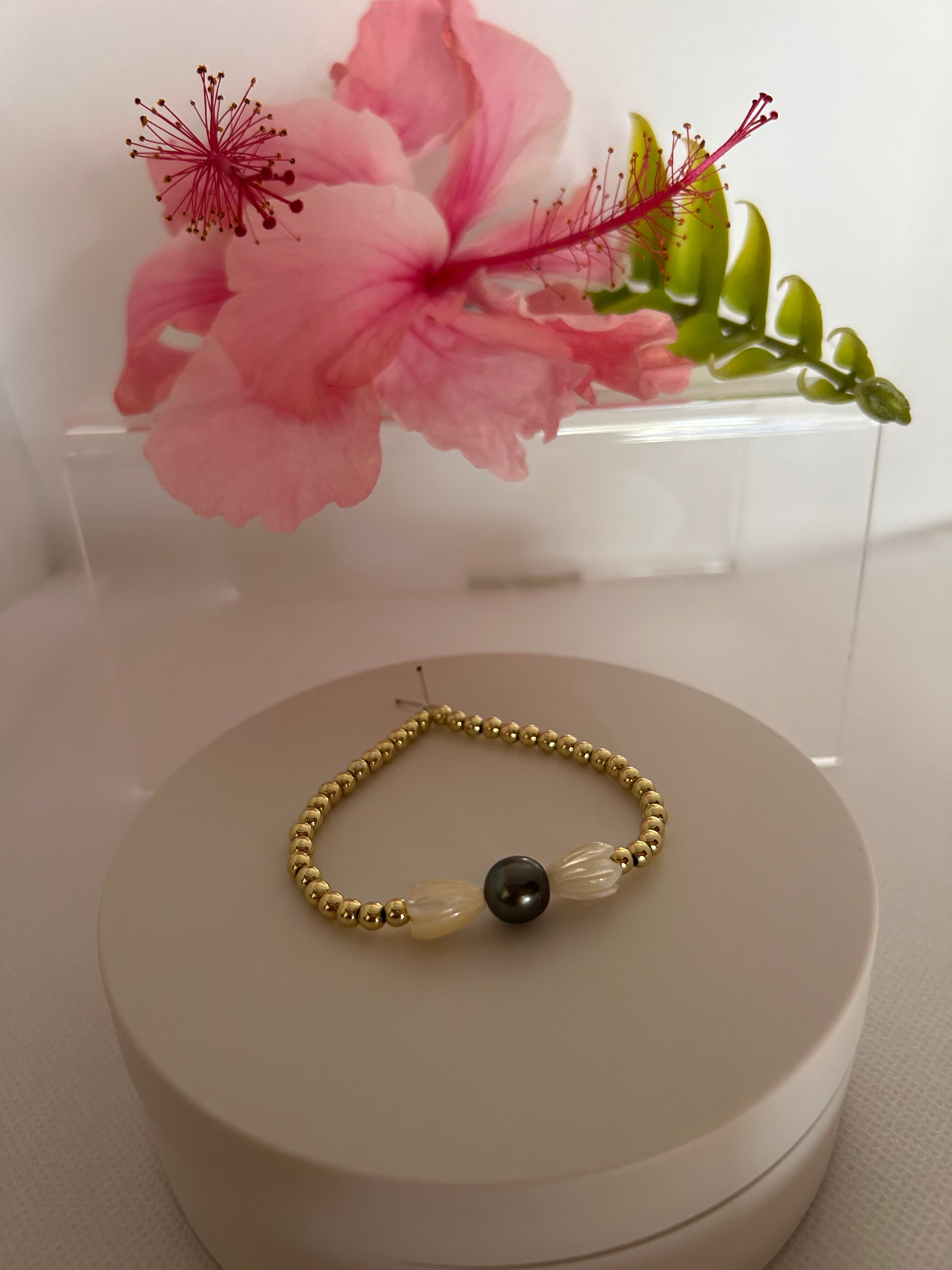 Pualani Tahitian Stretchy Bracelet