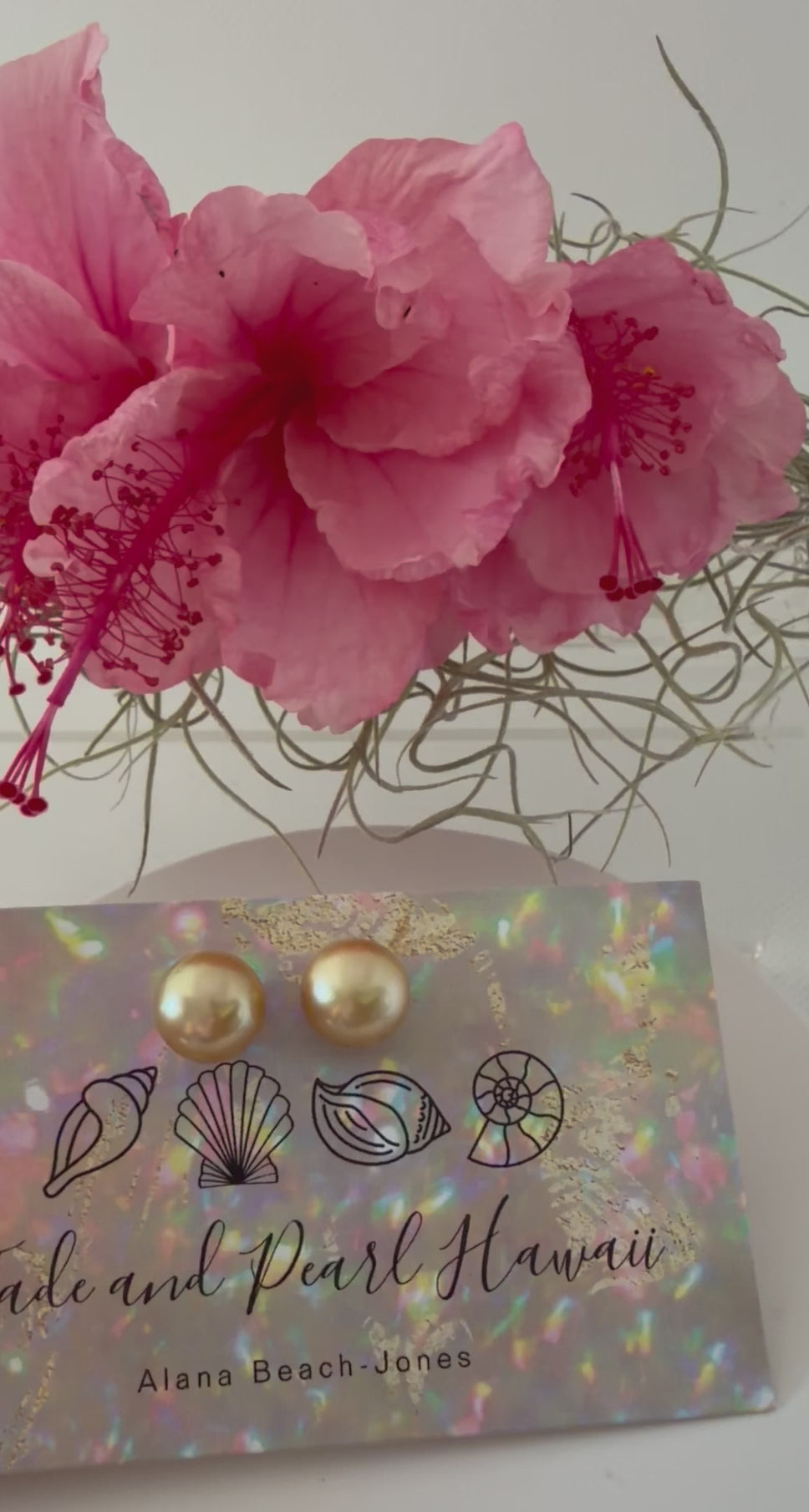 Golden South Sea Pearl Stud Earrings